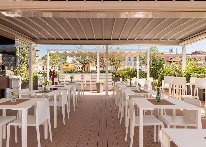 Mercure Centro Colosseo Hotel 4*